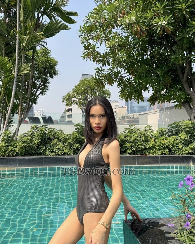 Irlinbangkok Ladyboy Escort - Sukhumvit Ban Thailand - TS-DATING.COM @ 