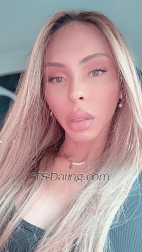 trans girl IsabelaXXL 8038820