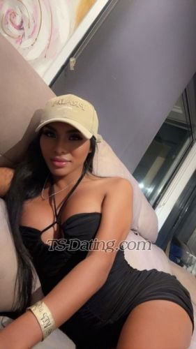 trans girl Isabelaroy 6708094 trans girl Isabelaroy 6708094