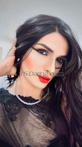 trans girl IsabelleCharm 5703261