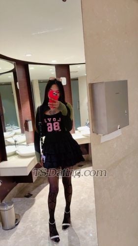 trans girl Isha19 0022722 trans girl Isha19 0022722