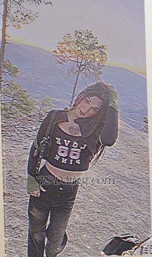 trans girl Isha19 0250521 trans girl Isha19 0250521