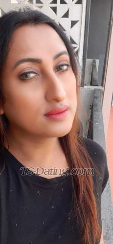 trans girl IshaSharma 8927318