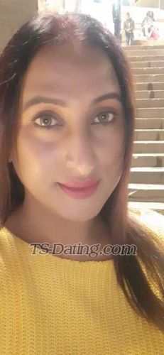 trans girl IshaSharma 8927446