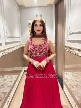 trans girl Ishika0808 7479260 trans girl Ishika0808 7479260