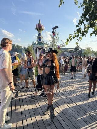 trans girl IsisBitt 5234767