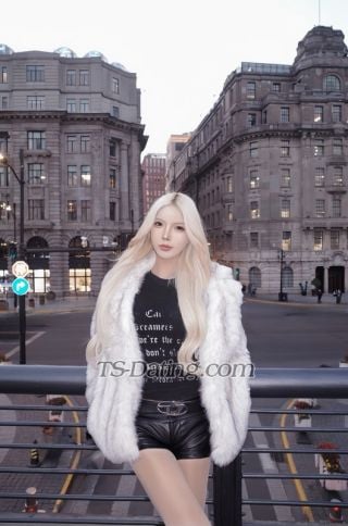 trans girl Ivybabe 8372997