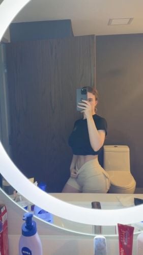 Femmina - illagis - Finland