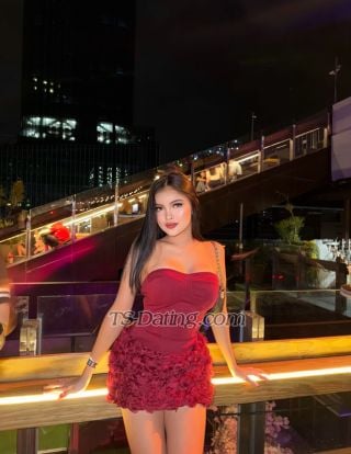 trans girl istaicie 0128339