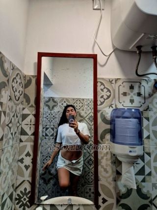 trans girl JENNYPERU 9403854 trans girl JENNYPERU 9403854