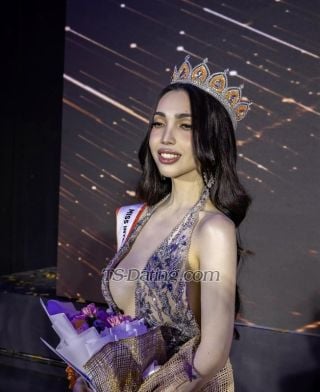 trans girl JaneDesu 2005077