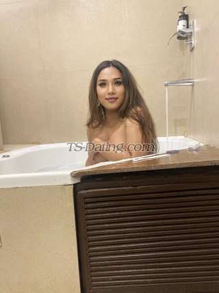 trans girl Jenelia 0699740 trans girl Jenelia 0699740