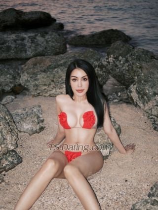 Shemale Escort - Jiratchaya12 - Japan