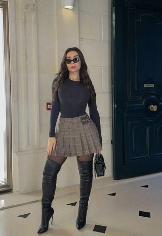 Julie2026-1998556 