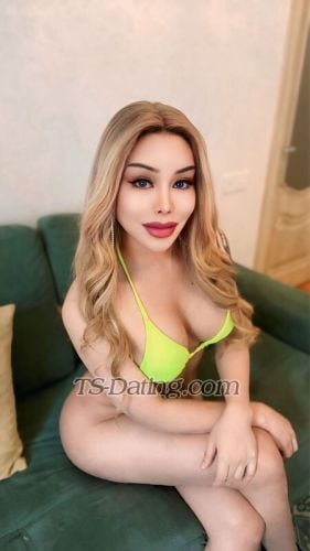 trans girl Kaewsai 1589205