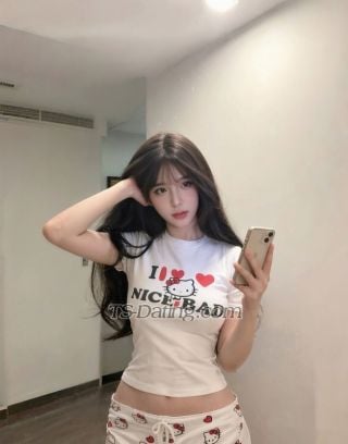 trans girl KaiaGerber 1594055 trans girl KaiaGerber 1594055