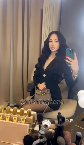 trans girl Kamilakama 7487123