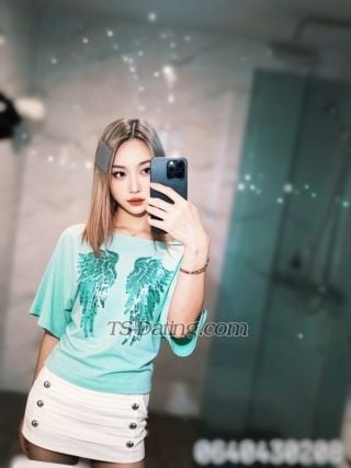 Shemale-Kanya-7561331