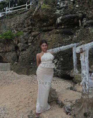 trans girl KarinaJamora 8948815