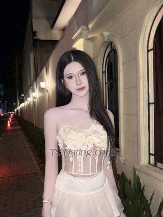 trans girl Khawoat 0823884 trans girl Khawoat 0823884