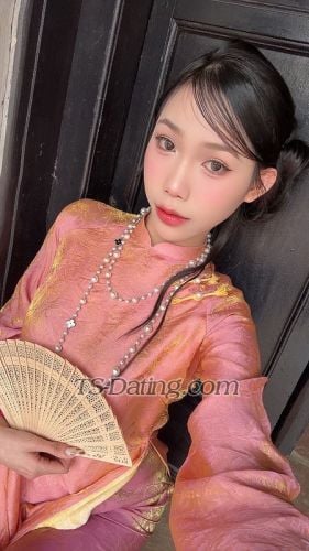 trans girl Khiem1503 8677018