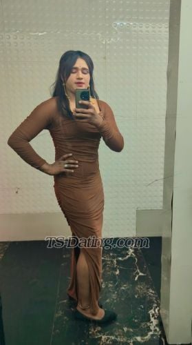 Shemale-Kiara9320051-0462333 