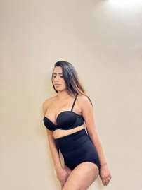 Kiara roye Delhi Transex Hallo Jungs, ich bin bereit für euch. Bitte kontaktiert mich für alle sexy Dienste. Süßes und sexy Transmädchen hier Jeder Service hier Incall -15000 Hausbesuche - 20000