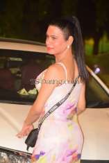 Kiyara24 Delhi Transex Hola chicos, Soy Kiyara Chackroborty del Sur de Delhi, soy una Transexual Versátil, disponible y cómoda en todo tipo de servicios. Tengo un lugar seguro cerca de la estación de metro East of Kailash, cerca del templo de Iskon, vivo solo en un lugar privado y seguro, es un apartamento de cinco estrellas. Si quieres divertirte, experiencia de novia, 69, beso negro, anal, masaje cuerpo a cuerpo, fetichismo de pies, sesión de dominación, esclava amante o cualquier otro juego de roles. Entonces estás en el lugar correcto. Soy amigable, de voz suave, delgada y sexy. Apuesto a que el tiempo que pasarás conmigo será un tiempo de calidad y lo disfrutarás al máximo. Llámame al número que se menciona en el complemento para obtener más detalles ... Vamos para una excelente experiencia de novia