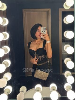 trans girl KylieVersa 7648942