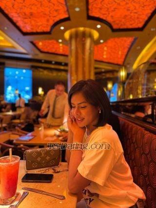 trans girl KylieVersa 7649053
