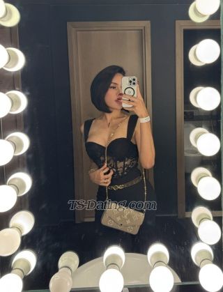 trans girl KylieVersa 8258600 trans girl KylieVersa 8258600