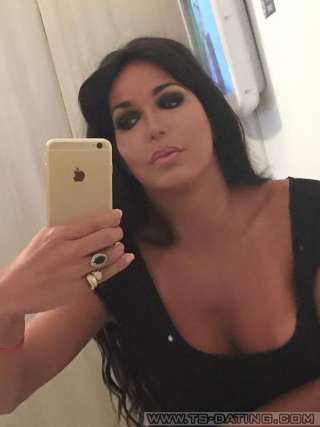 trans girl LUANAXL 6854125