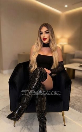 trans girl LUXUSLUNNA 4386999 trans girl LUXUSLUNNA 4386999