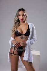 Lana Rodrigue Leicester Transex Olá meus amores prazer me chamo lanna , sou nova por aqui ,
estou conhecendo a cidade e passando uma curta temporada!!
Afim de me conhecer ? Tenho certeza que vai ser ótimo te
aguardo beijinhos.. 