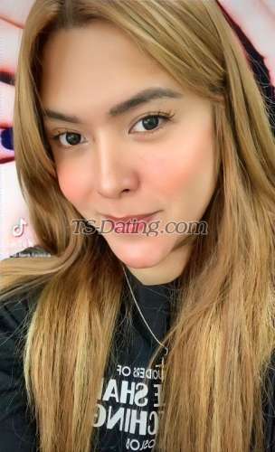 trans girl LaraYours 0626487