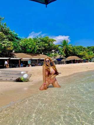 trans girl LaraYours 6583199