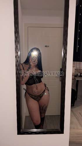 trans girl Laryssarosa 7353196