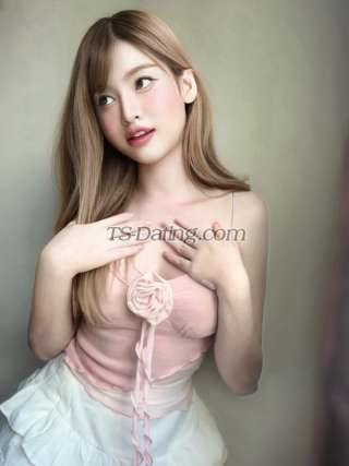 trans girl Laura69860 5883965 trans girl Laura69860 5883965