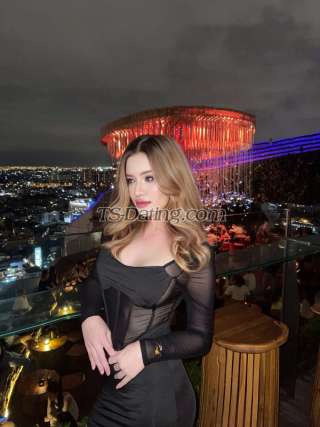 trans girl Laura69860 7968541 trans girl Laura69860 7968541