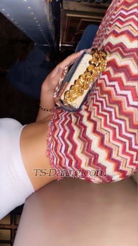 Shemale-LeLee-7289434 