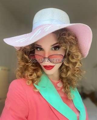 trans girl LeandraLegran 1023593 trans girl LeandraLegran 1023593