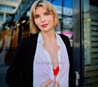Lena Pearl Lena  postOp Lena  postOp Cologne Transex 
Stell dir vor, du lässt alles los, während meine Zunge sanft mit deiner spielt und Sie genießen einfach. Es ist nichts übrig außer unseren nackten Körpern, eng beieinander ... und diesen einen prickelnden Moment, den Sie nie vergessen werden. Ich bin Lena, feminin und verspielt. Eine vollständig umgewandelte TS mit einer süßen, engen Muschi, die dich spüren möchte. Entfliehen wir dem Alltag an einem gemütlichen und diskreten Ort. Gemeinsam möchte ich eine ehrliche, sexy Verbindung mit Ihnen aufbauen. Bei mir gibt es nichts, was Sie erklären müssen. Sie können Sie selbst sein und Ihren Wünschen frei folgen. Du bist mein auserwählter König und ich werde dich mit meinen Lippen und meiner Zunge anbeten ... voller Leidenschaft und Hingabe. Bei unserem Treffen erwartet Sie eine Frau voller Neugier, Zärtlichkeit und echter Lust auf Sex. Wenn Sie auf der Suche nach einer besonderen Person sind, die Ihnen ein warmes und wohliges Gefühl gibt, schreiben Sie mir jetzt. Ich bin bereit, wenn du es bist … und ich kann es kaum erwarten, dich kennenzulernen. 💋