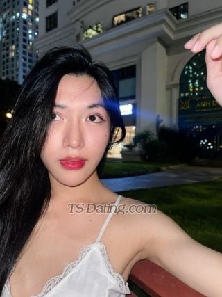 trans girl Ligld003 0001485 trans girl Ligld003 0001485