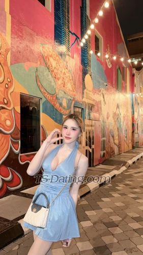 trans girl LillyBloosom 2408454 trans girl LillyBloosom 2408454