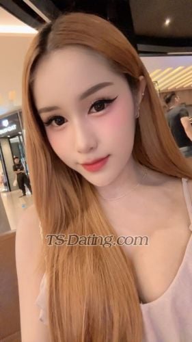 trans girl LillyBloosom 8009173 trans girl LillyBloosom 8009173