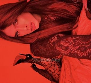 trans girl Lillyoflondon 9994513 trans girl Lillyoflondon 9994513