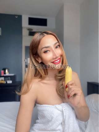 trans girl Lindaoppo 5666604