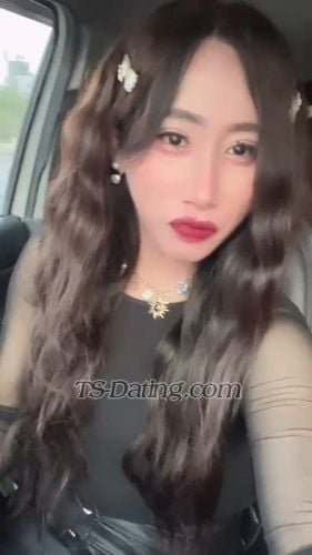 acompanhante travesti / Lindev / India