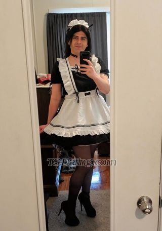 Transvestite escort / LodaX / Italy