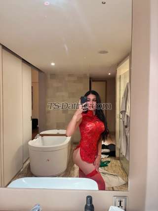 trans girl LolaTsBali 0658788 trans girl LolaTsBali 0658788